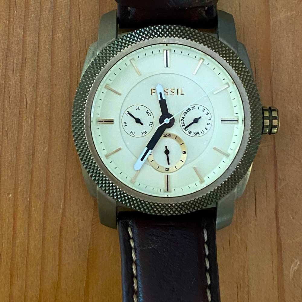 Fossil watch